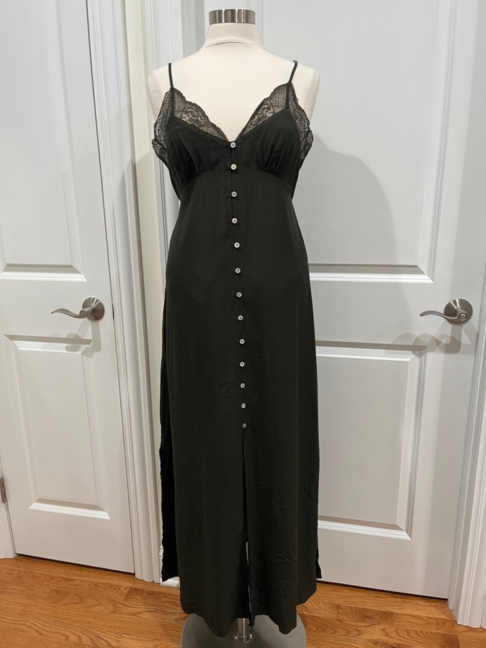 Lovestitch Button Front Cami Maxi Dress Green Size medium